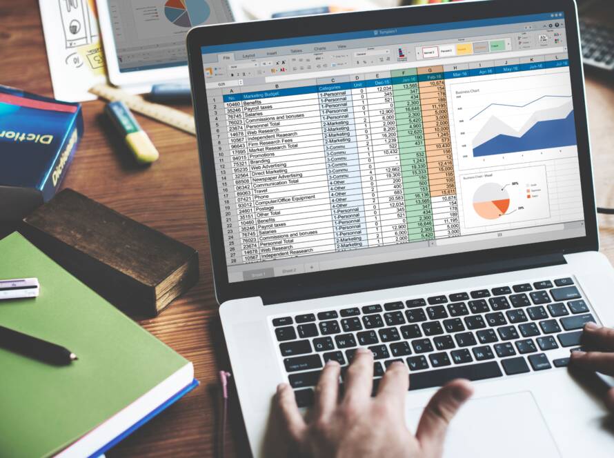 We Provide Smart Accounting-Software-for-Industries-in-the-UK